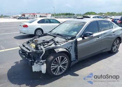 2018 Infiniti Q50 3.0T Luxe из США, поврежденный, VIN JN1EV7AR9JM431088